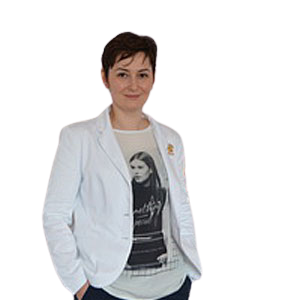 Cristina Botezatu, COO CustomSoft